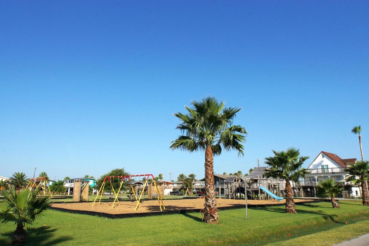 A Sunny Sandbar Galveston Exterior foto